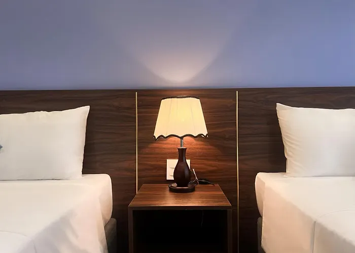 Khách sạn Edenam Boutique
