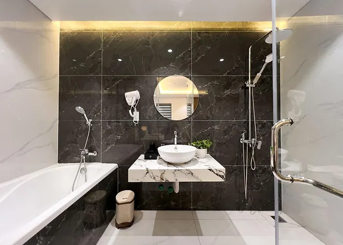 Edenam Boutique Khách sạn Hạ Long