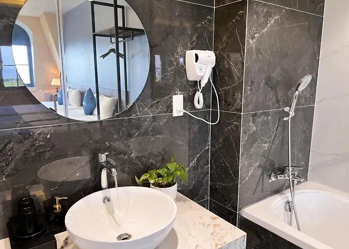 Khách sạn Edenam Boutique 3*